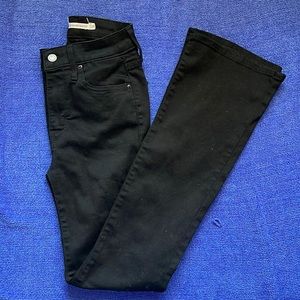Levis 725 high rise bootcut jeans